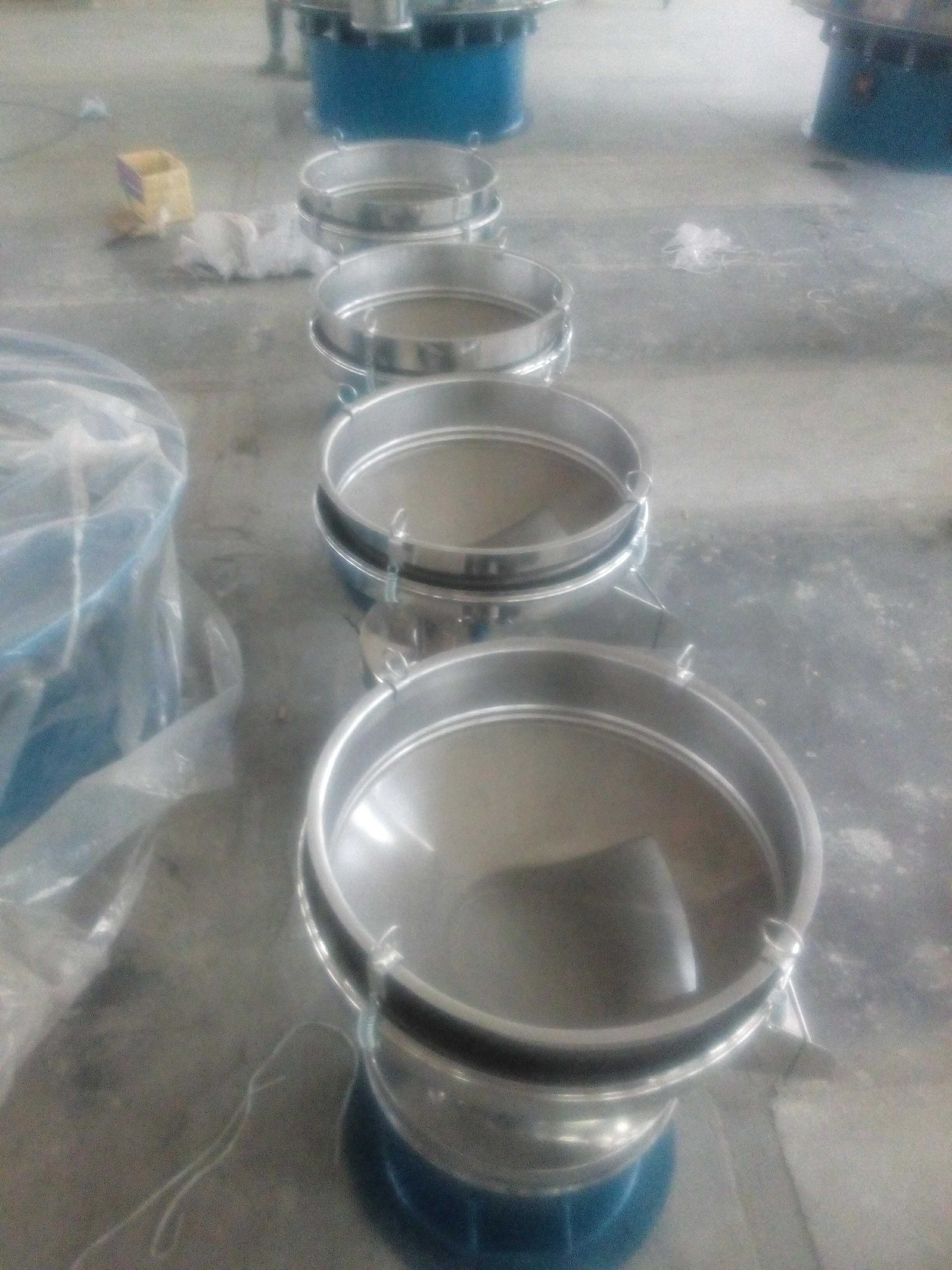 不銹鋼振動篩在鉬粉加工工藝中的作用(振動篩不銹鋼篩網)